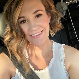 Meet your Posher, Kelsey